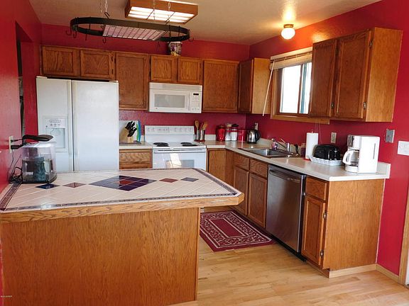 3rd image of 5802 Longview Dr
