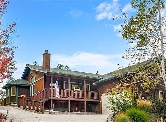 2nd image of 40031 Hillcrest Dr