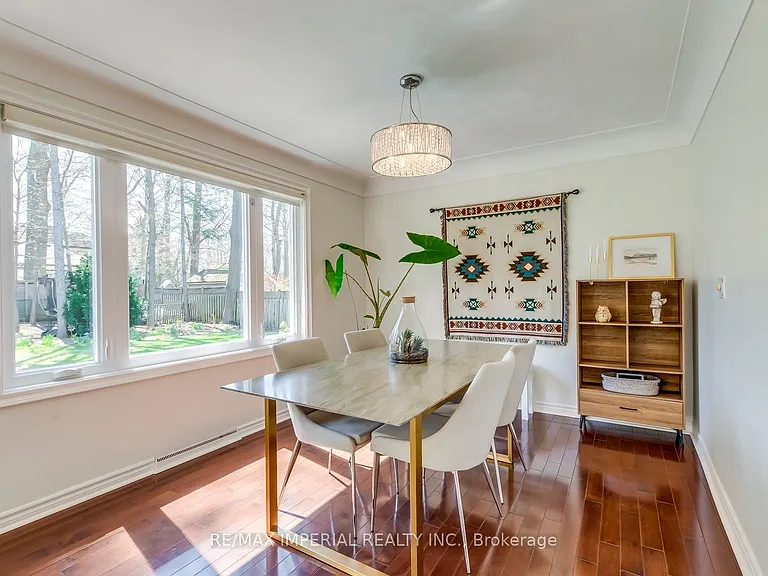 2048 Devon Rd — Photo 9