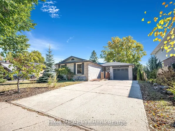 63 Wheatfield Cres, Kitchener, ON N2P 1P7