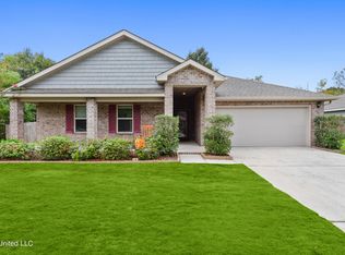 9161 Bellewood Dr, Biloxi, MS 39532