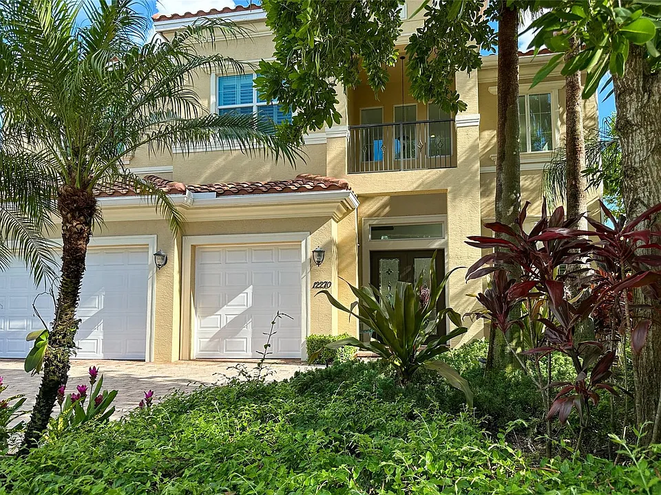 12270 Sunnydale Dr