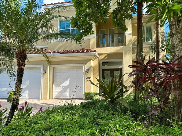 12270 Sunnydale Dr, Wellington, FL 33414