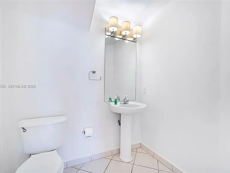 8912 W Flagler St #212 — Photo 8