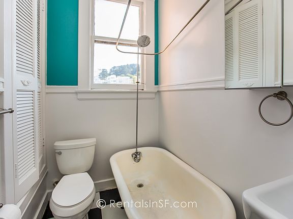 4th image of 1303 Fell St APT 12