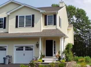 16 Carol Ct, Coventry, RI 02816