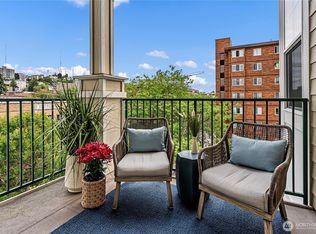 530 4th Ave W APT 503, Seattle, WA 98119
