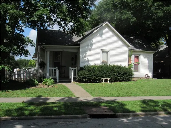 402 N Independence St, Harrisonville, MO 64701