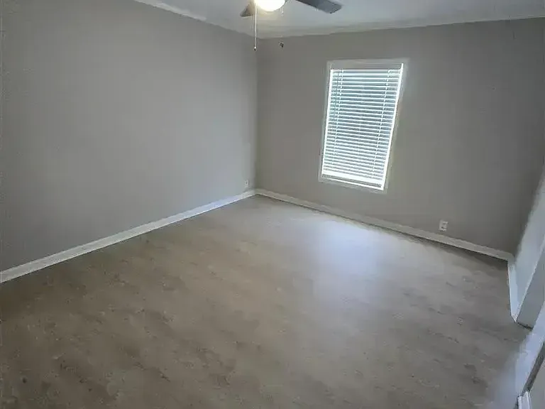 15727 Reddy Ln #15727R — Photo 5