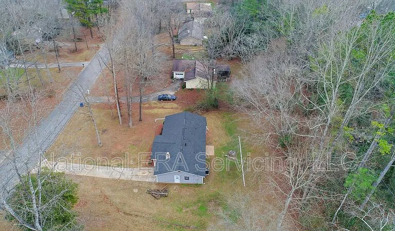321 Summerwood Ln — Photo 17