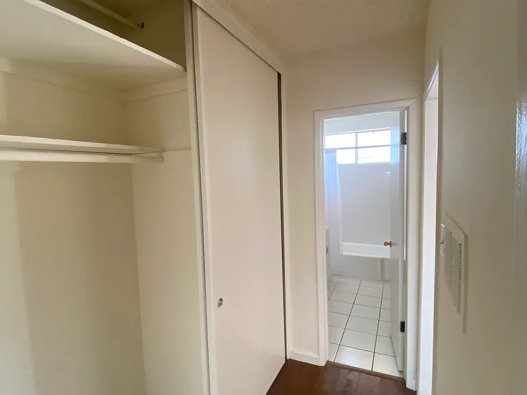 3048 Livonia Ave #5 — Photo 8