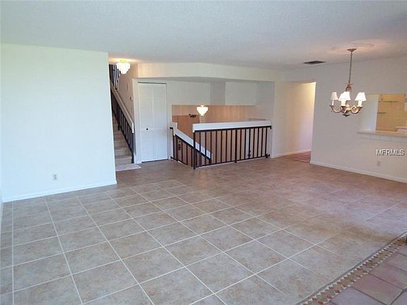 4th image of 5619 Escondida Blvd S