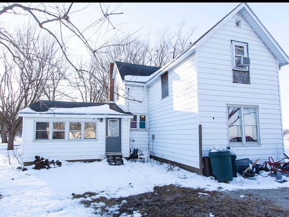1st image of 224 E Peoria St