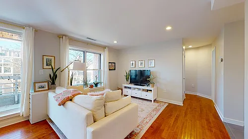 20 Chestnut St #308 Photo 1