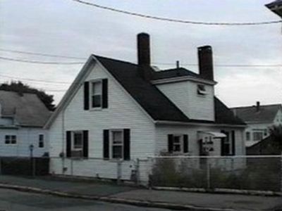 132 Washington St, New Bedford, MA, 02740