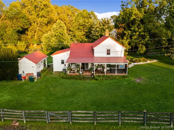 221 Creek Road, Sellersburg, IN 47172