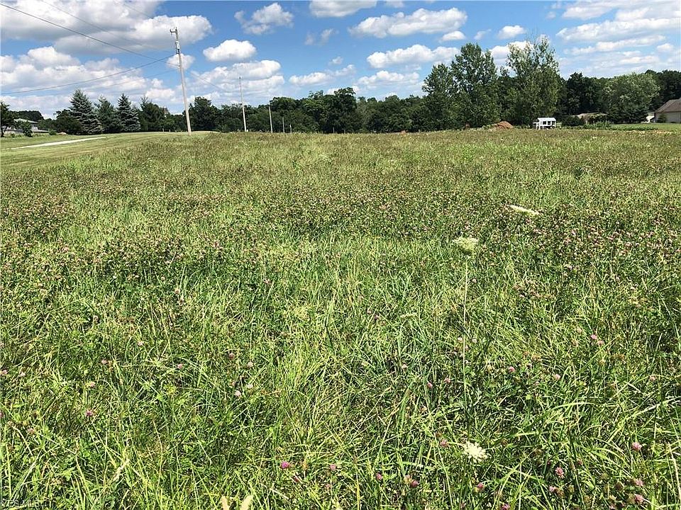 2nd image of 5020 Zuercher Rd