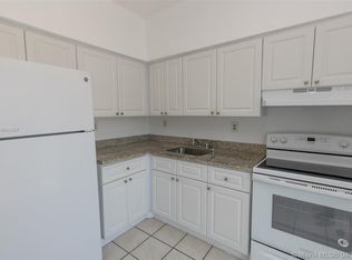 1153 SW 7th St #3, Miami, FL 33130
