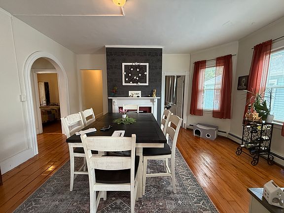 4th image of 31-33 Waterman Ave #2