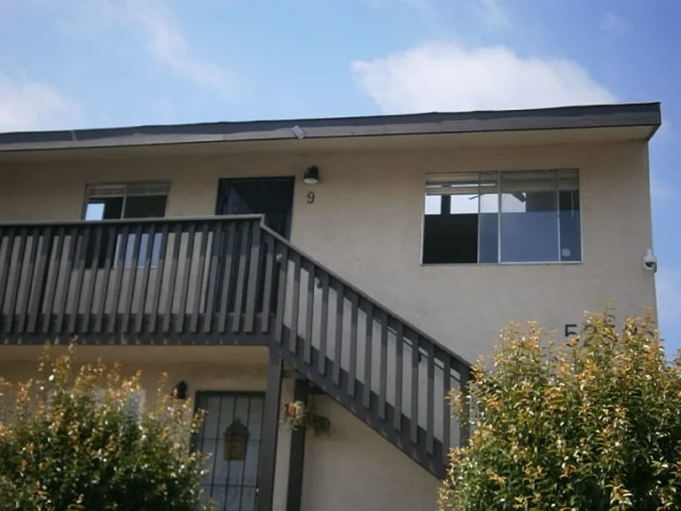 5252 Landis St — Photo 3