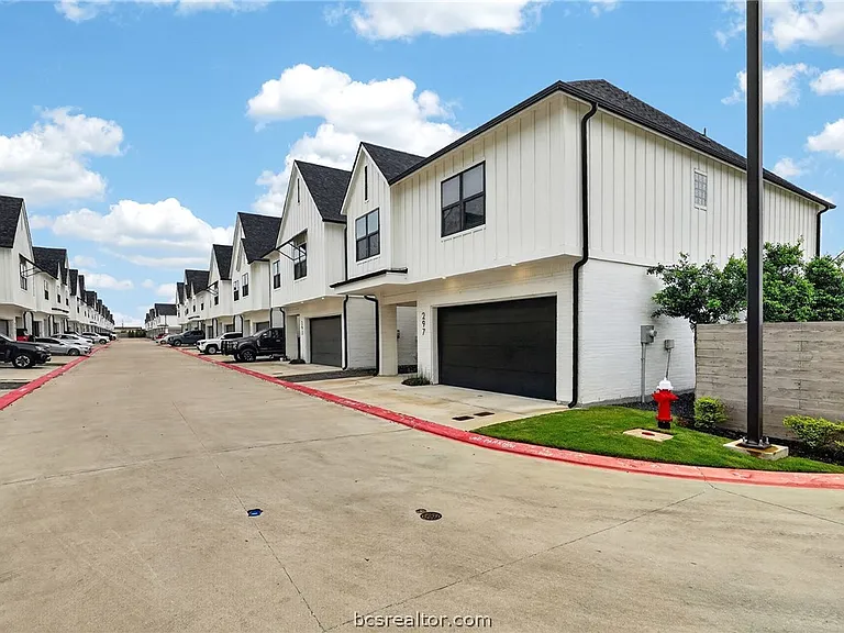 297 Estates Cir — Photo 29