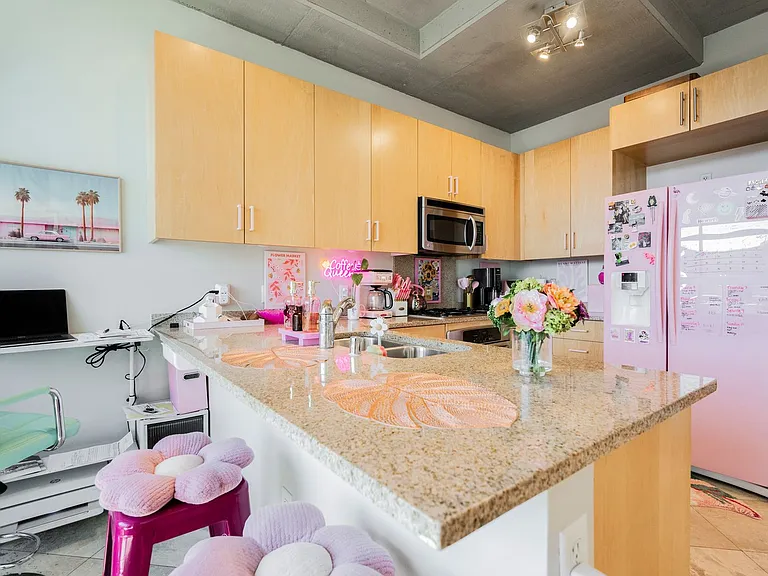 353 E Bonneville Ave #753 — Photo 7
