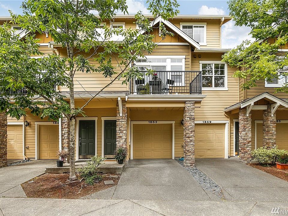 1st image of 1853 16th Ln NE