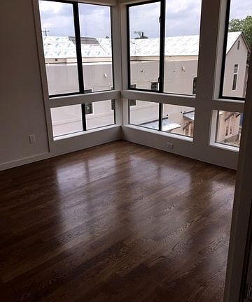 4th image of 1156 E Euclid Ave