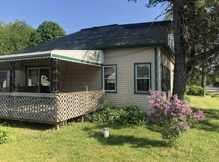 2894 N Baldwin Rd, Oxford, MI 48371