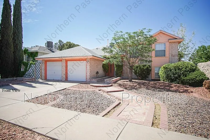 5 bed, 3.0 bath, 2609 sqft, $1,970 — Photo 2