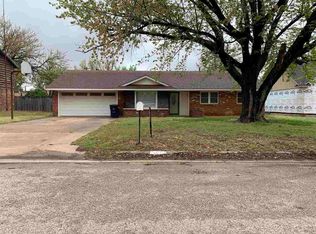 2810 W Forrest Ave, Enid, OK 73703