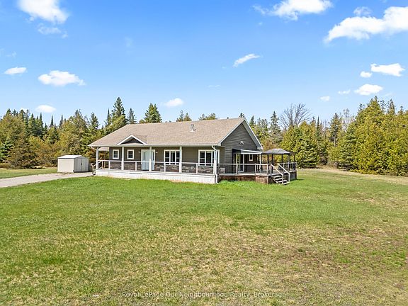 2nd image of 2988 Springbrook Rd