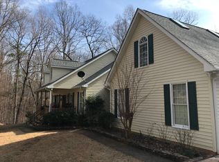 209 Hummingbird Ln, Salem, SC 29676