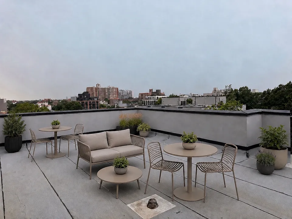 1529 Brooklyn Ave #6A