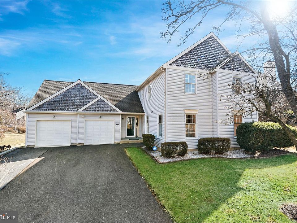 1st image of 113 Grand Canyon Ct