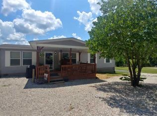 763 Dry Branch Rd, Irvine, KY 40336