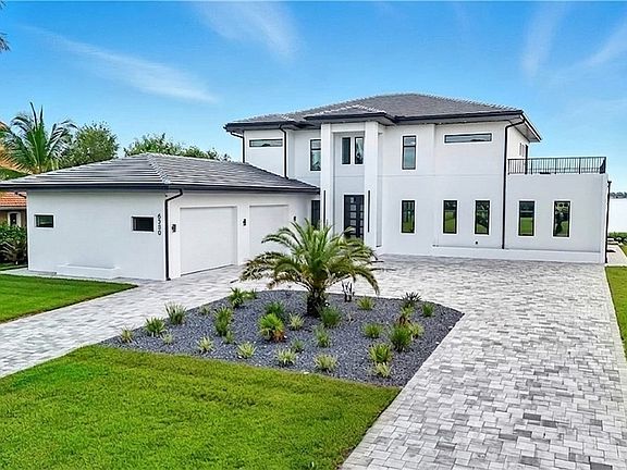 2nd image of 6390 River Club Ct
