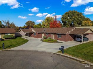 210 N Park Ave, Fruitland, ID 83619