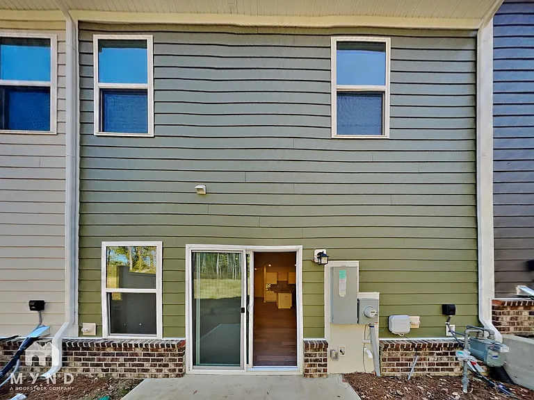 238 Quinn Rd — Photo 15