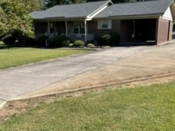 120 Hendrix St, Oneonta, AL 35121