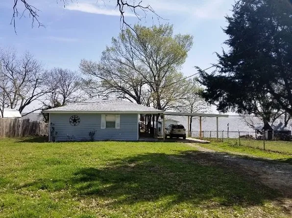 8738 Lakeshore Dr, Kemp, TX 75143