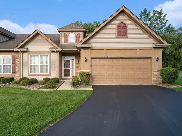 1258 Mackinaw Pl, Schererville, IN 46375