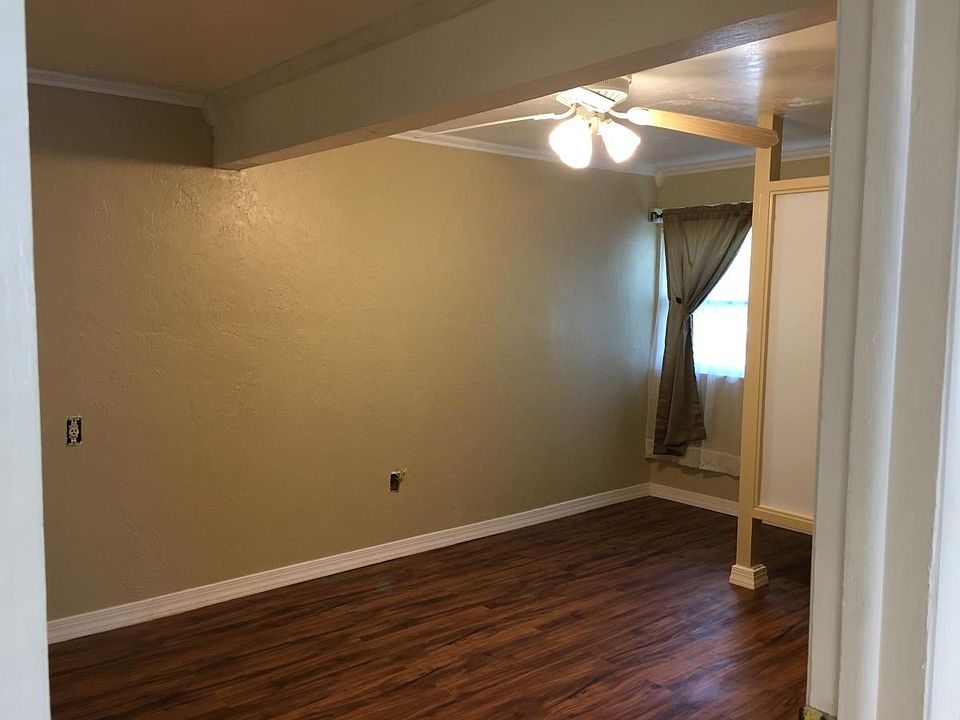 Separate Bedroom with Full bath