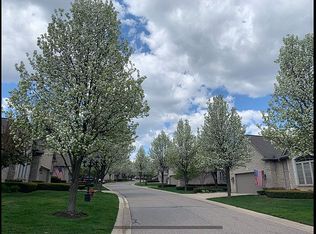 6488 Enclave Dr, Clarkston, MI 48348