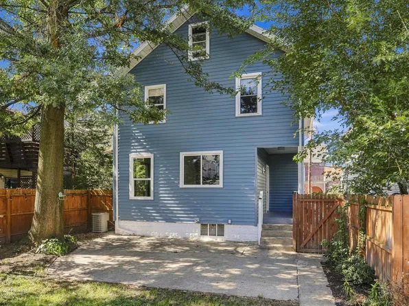 249 Kingwood St, Morgantown, WV 26501