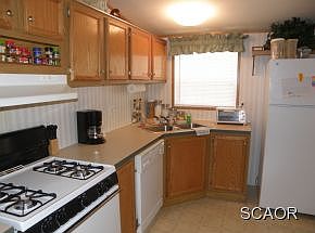 3rd image of 34481 Sunset Dr