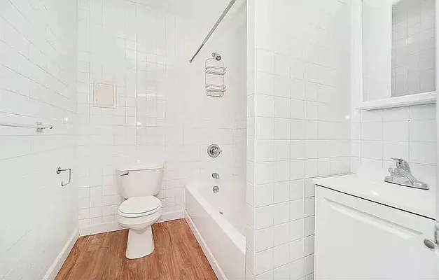 Rented by Compass | media 28