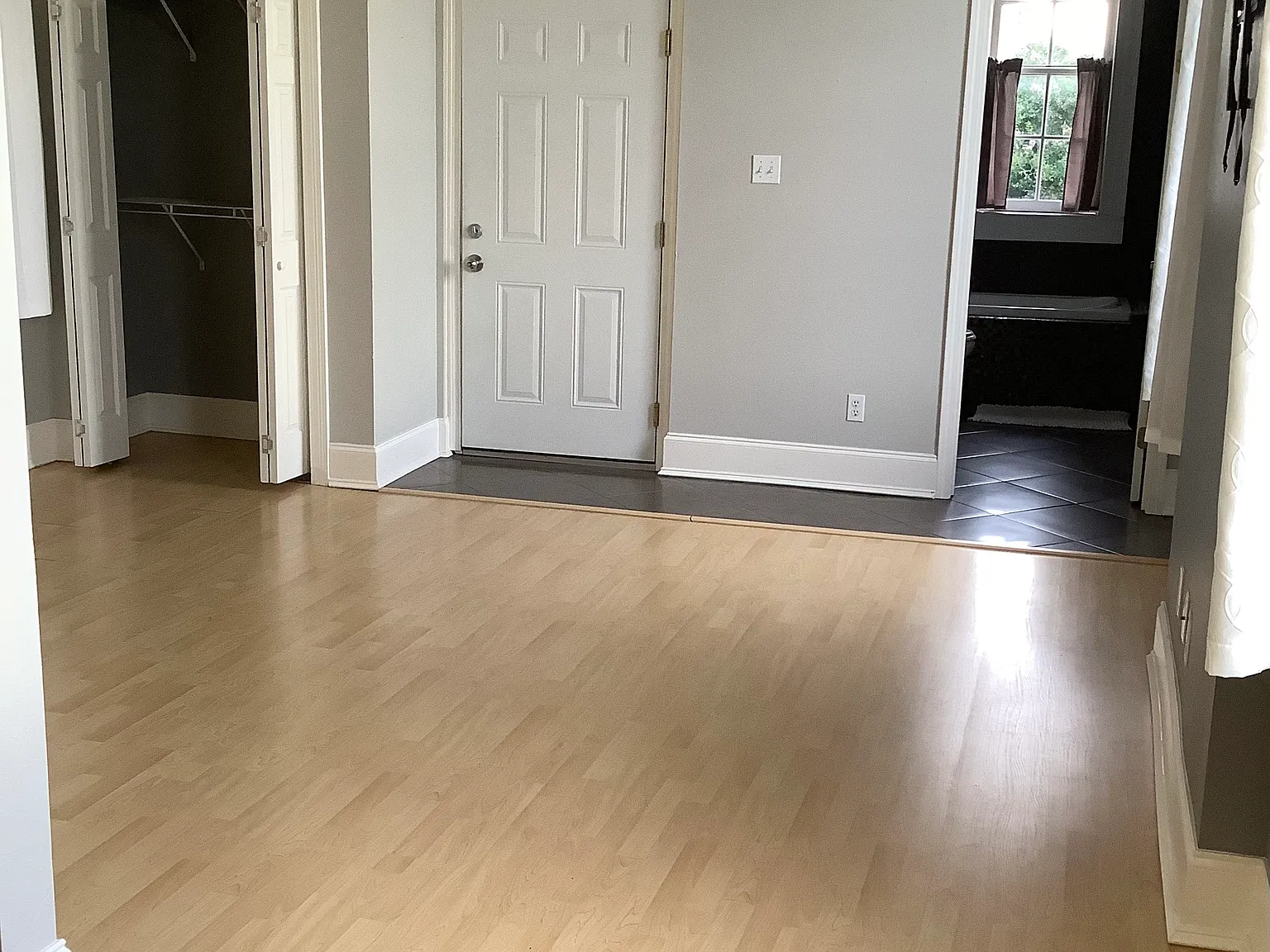 1215 Josephine St — Photo 2