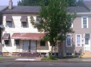 12 Washington St, Trenton, NJ 08611