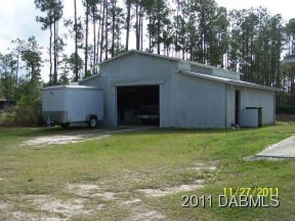 Detached building